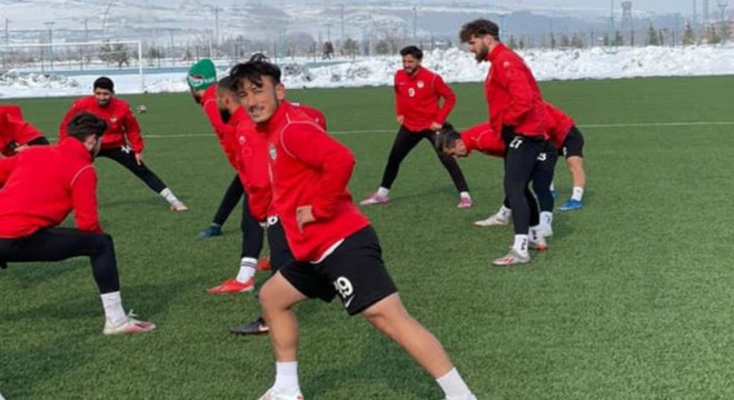 Kars 36 Spor'da Erzurum İdmanocağı hazırlığı